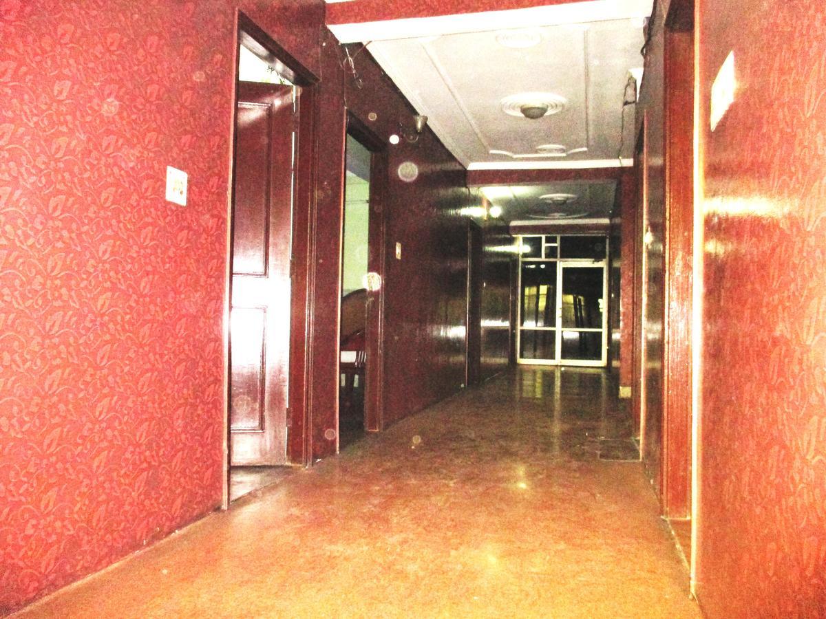 Hotel Shiv Palace Dehradun Buitenkant foto